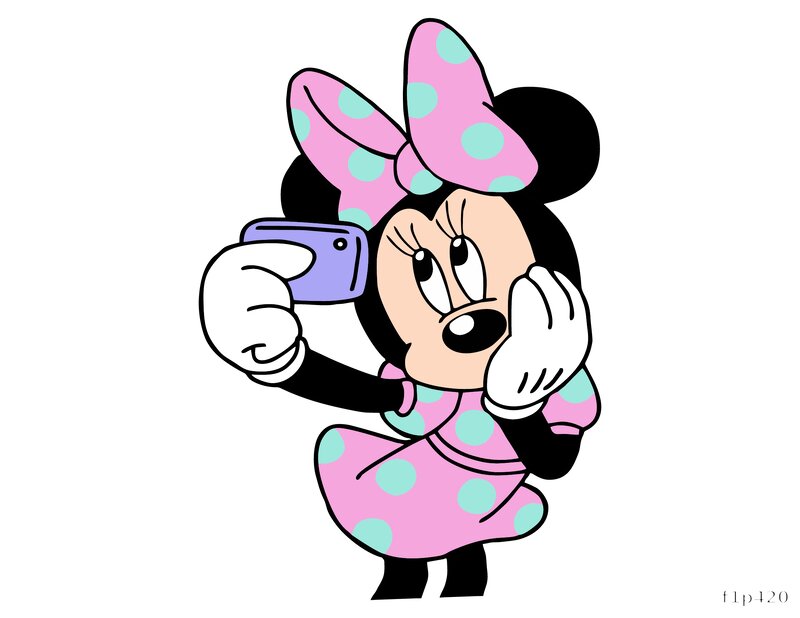 Minnie Mouse Selfie